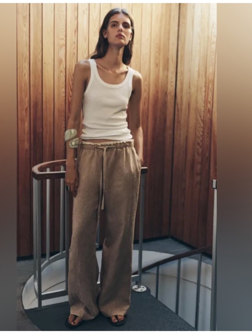 NEW ZARA 100% linen wide leg drawstring trouser size M
🚨NO DISCOUNT - Picture 2 of 8